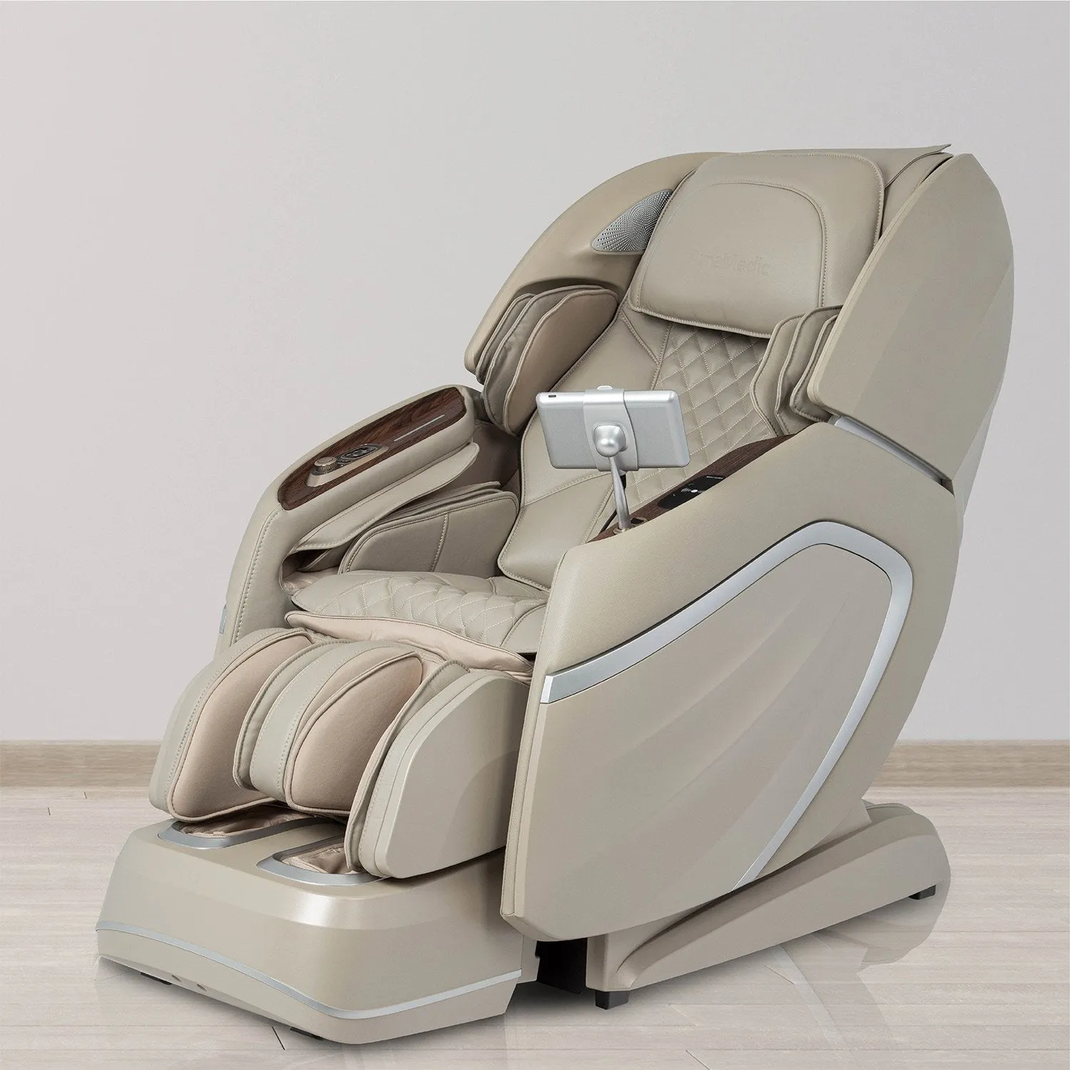 AmaMedic Hilux 4D Massage Chair