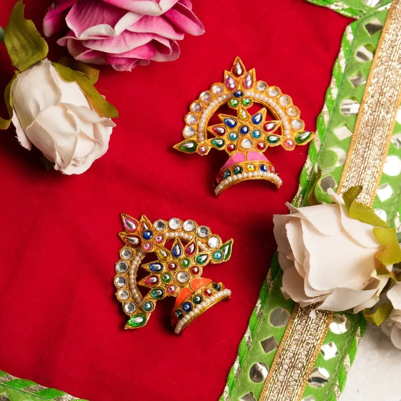 Appealing Laddu Gopal Mukut