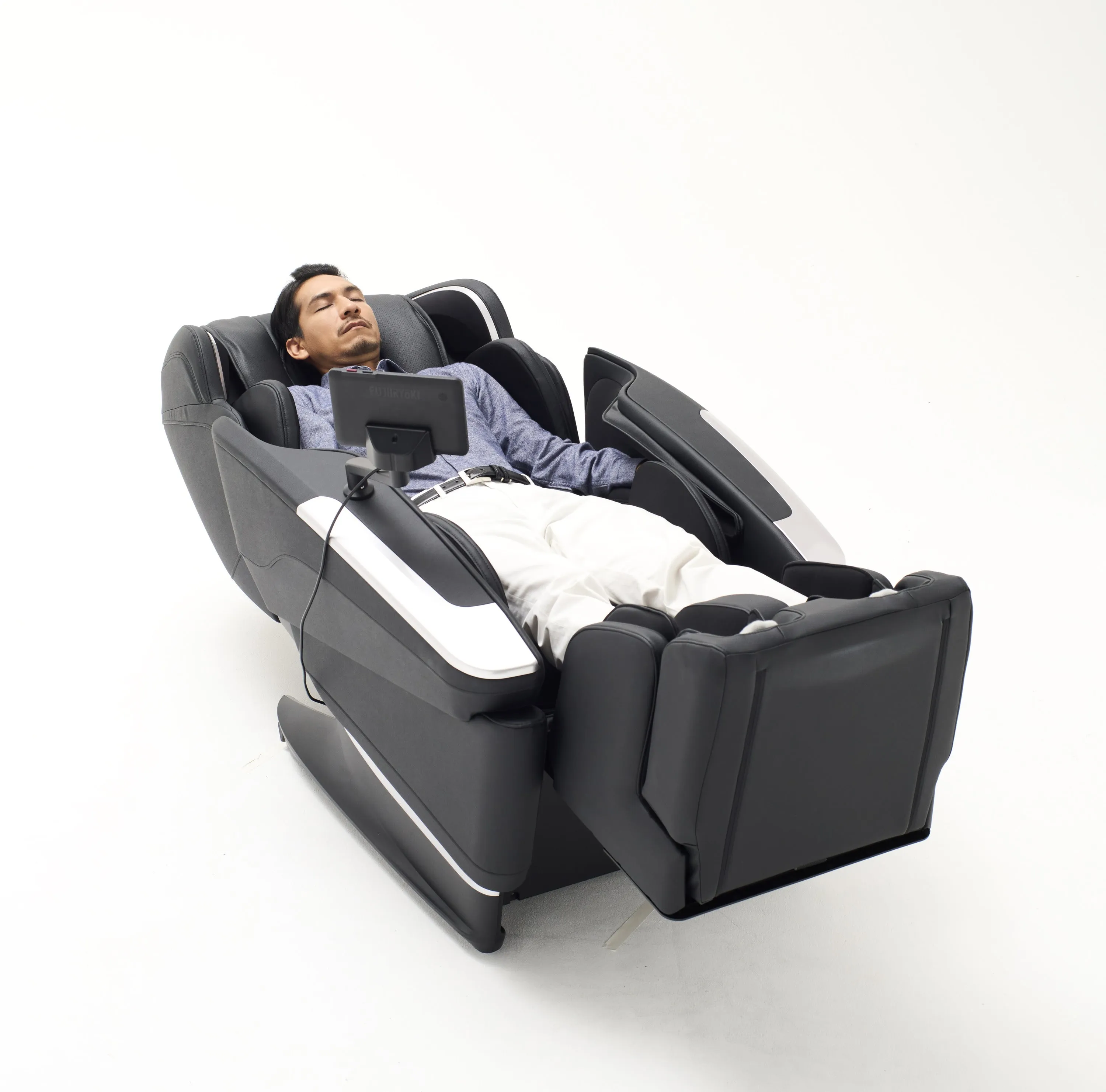 Fujiiryoki Cyber Relax Ai Made in Japan 5D Ai Ultra Premium Massage Chair