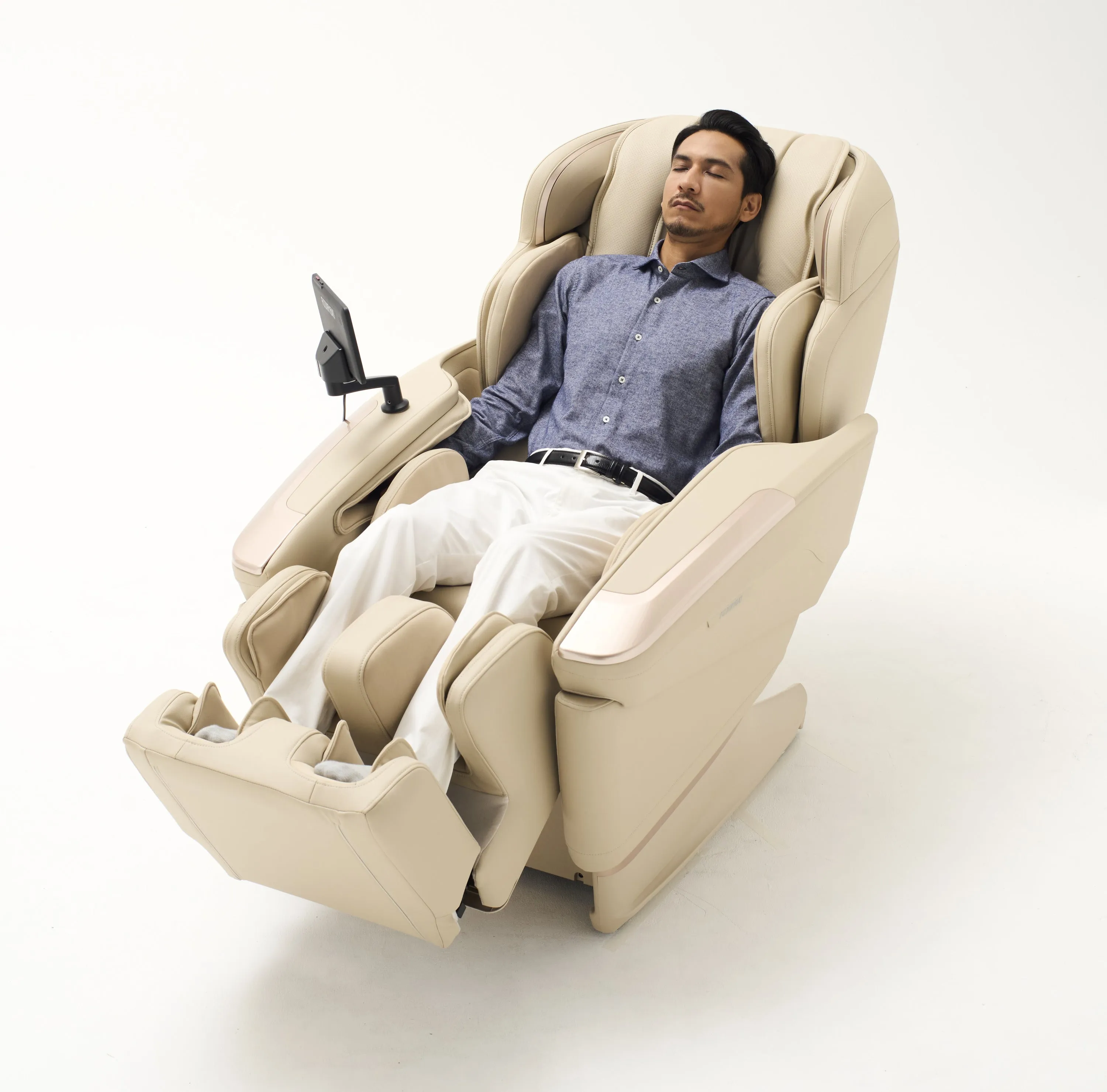 Fujiiryoki Cyber Relax Ai Made in Japan 5D Ai Ultra Premium Massage Chair