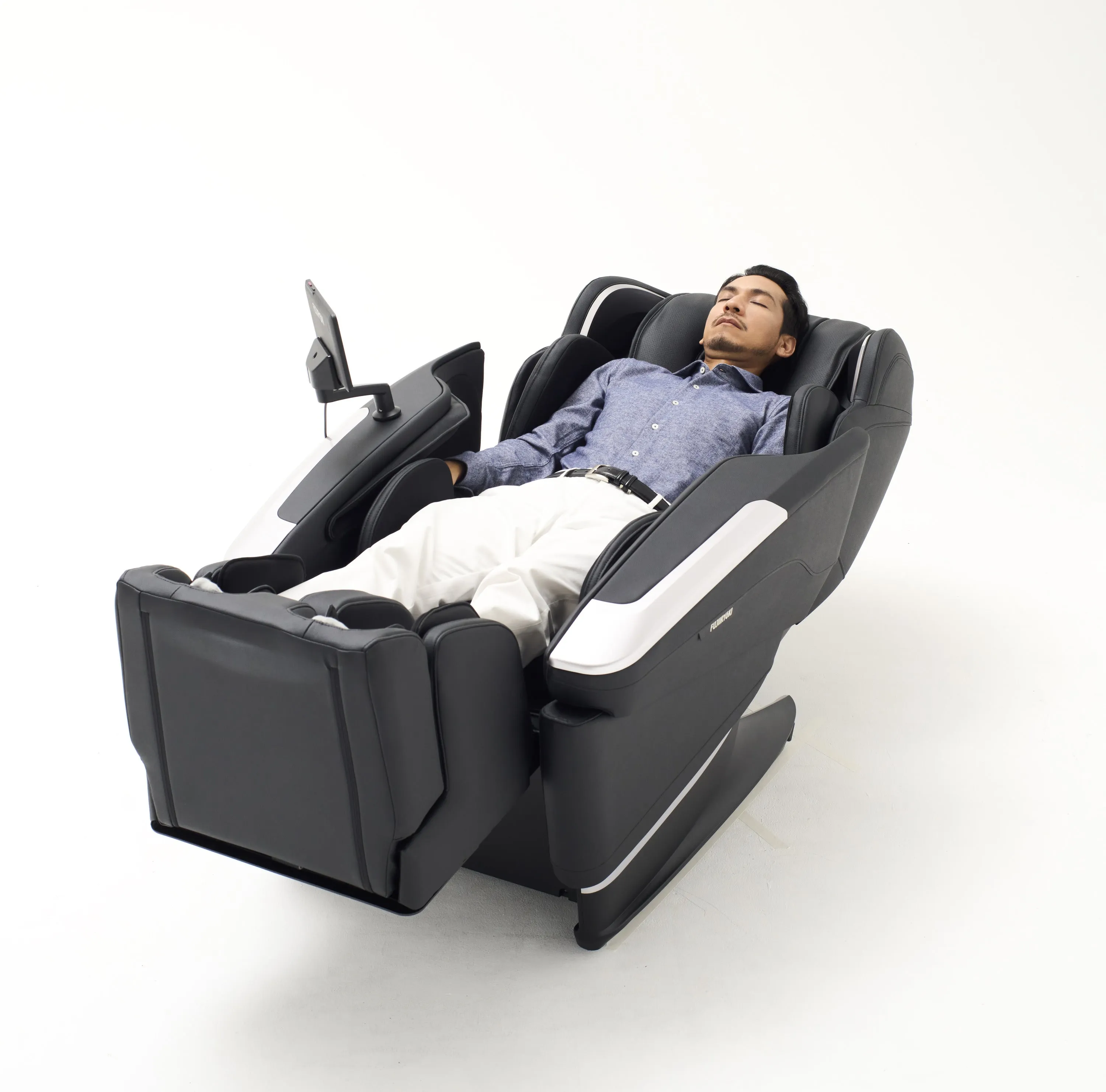 Fujiiryoki Cyber Relax Ai Made in Japan 5D Ai Ultra Premium Massage Chair