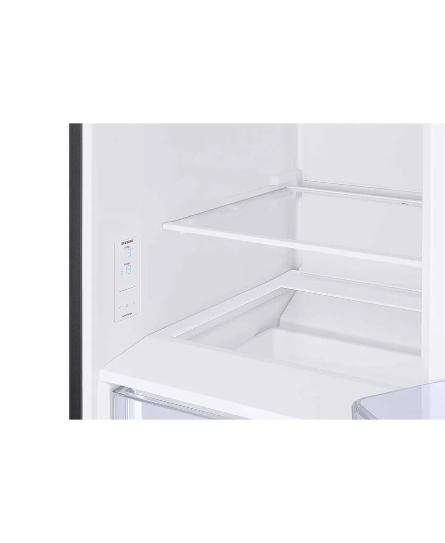 RB7300T 4 Series Classic Fridge Freezer | Black